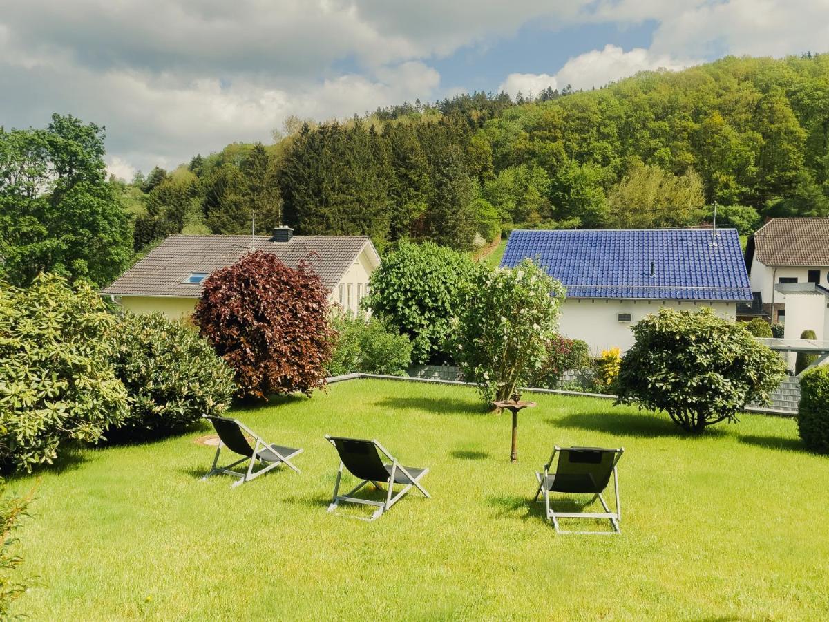 Nova Romantic Luxus Relax Apartments Mit Sauna, Nuerburgring, Adenauer Forst Esterno foto